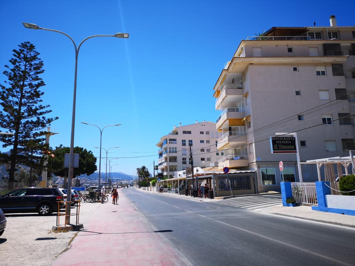 Acogedor Apartamento Frente Al Mar Con Piscina 阿尔啼 外观 照片