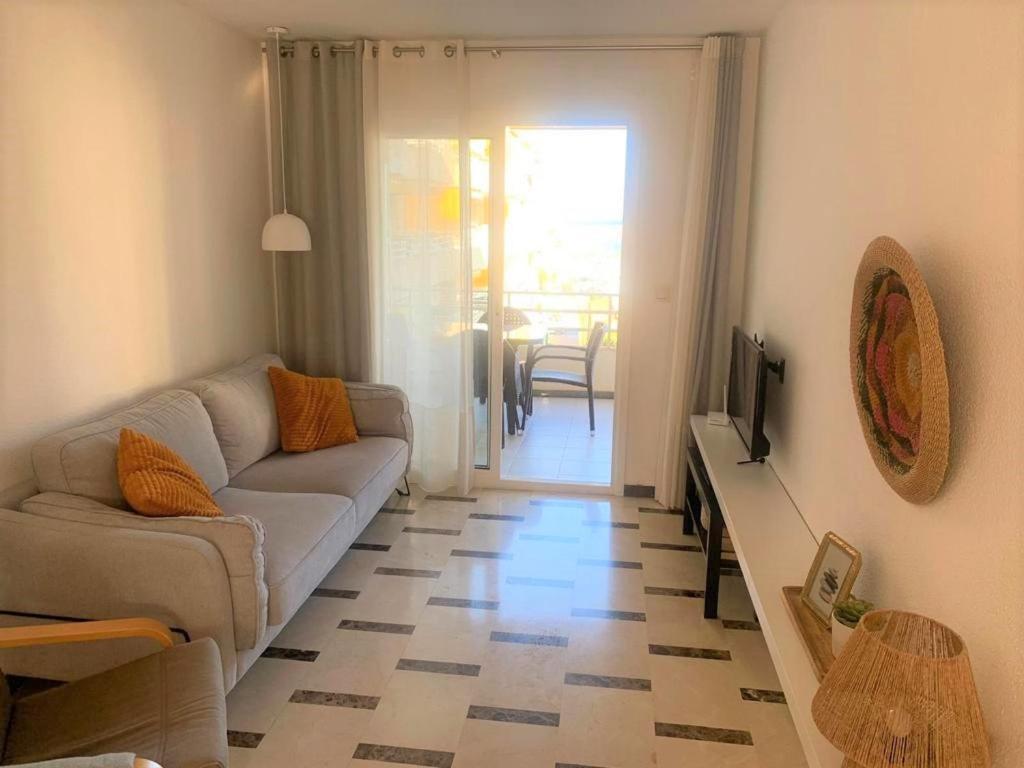 Acogedor Apartamento Frente Al Mar Con Piscina 阿尔啼 外观 照片