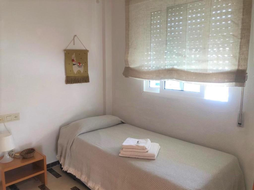 Acogedor Apartamento Frente Al Mar Con Piscina 阿尔啼 外观 照片