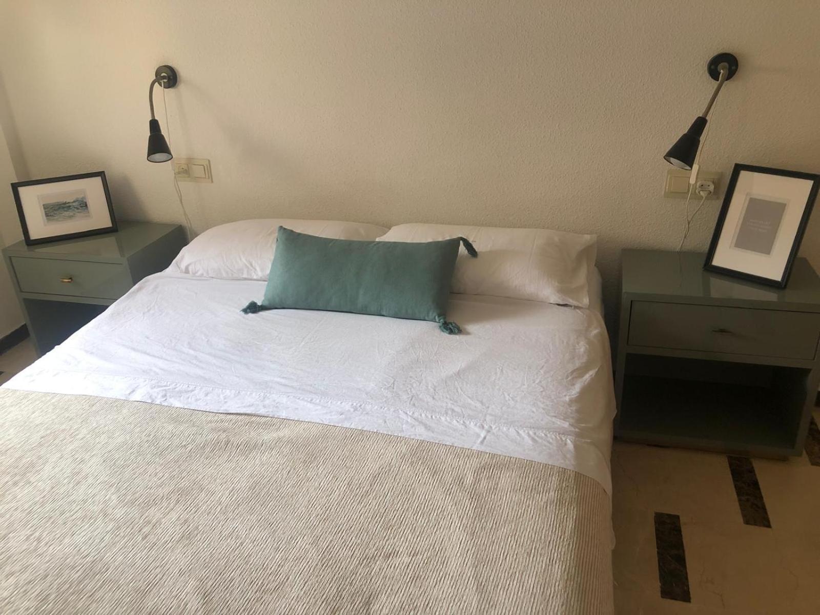 Acogedor Apartamento Frente Al Mar Con Piscina 阿尔啼 外观 照片